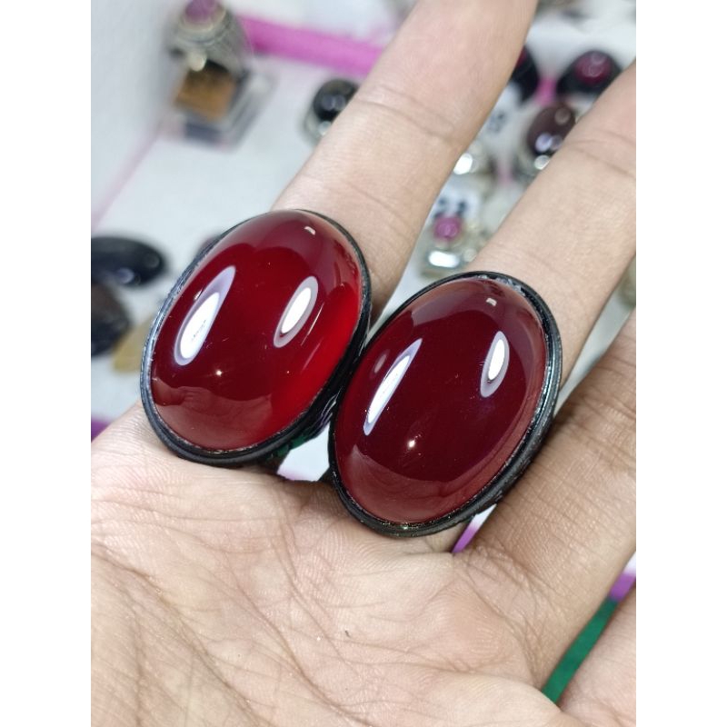 Batu akik red baron babon ring titanium hitam