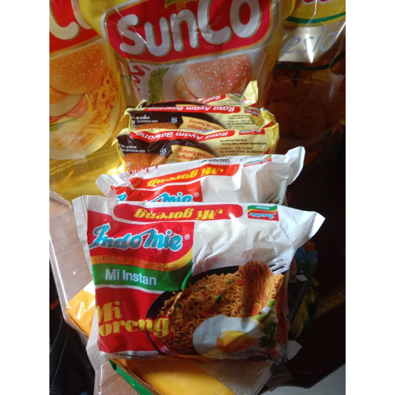 

indomie goreng 5 pcs