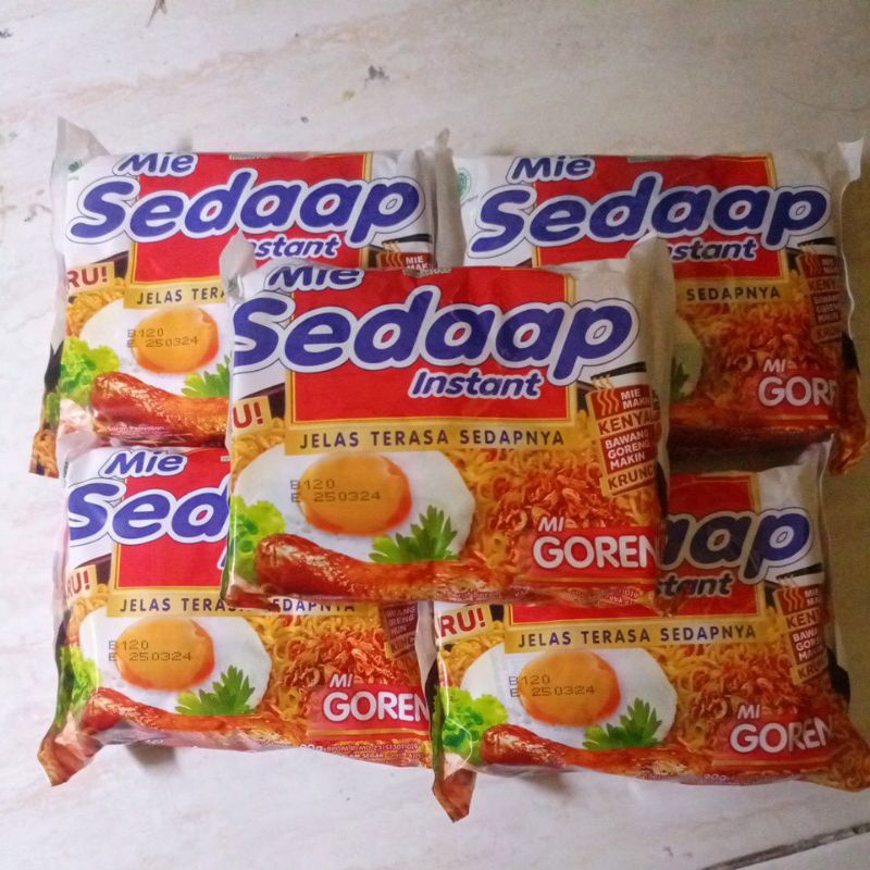 

Paket 4pcs mie sedap goreng