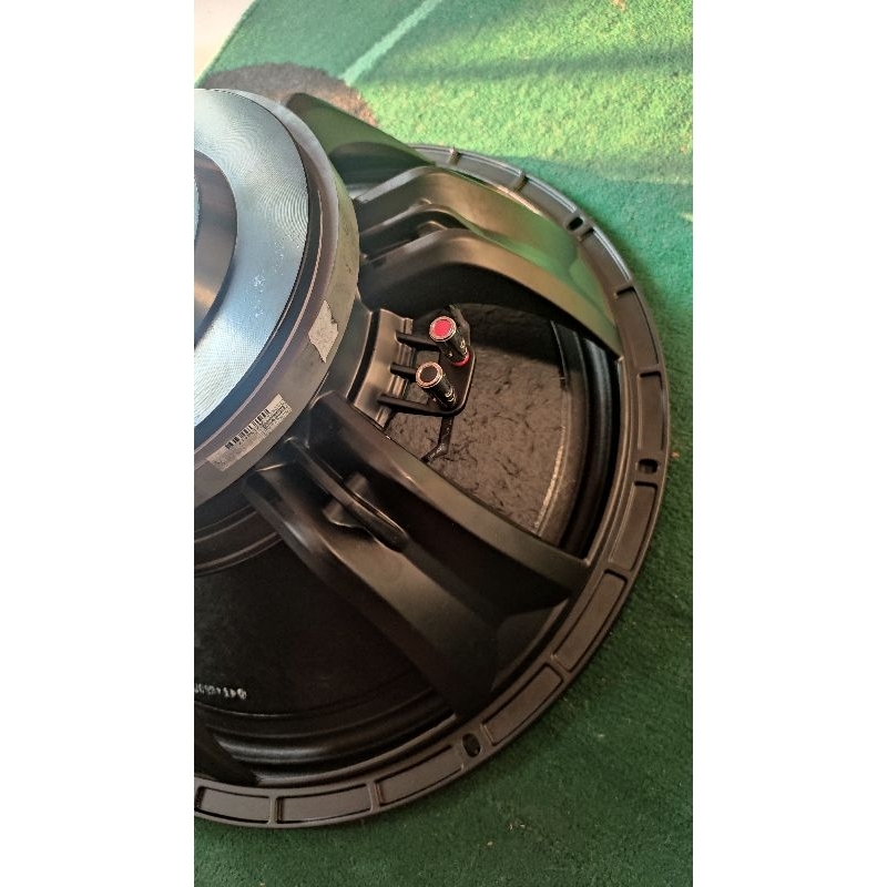 Speaker 18 inch Ashley 18v400
