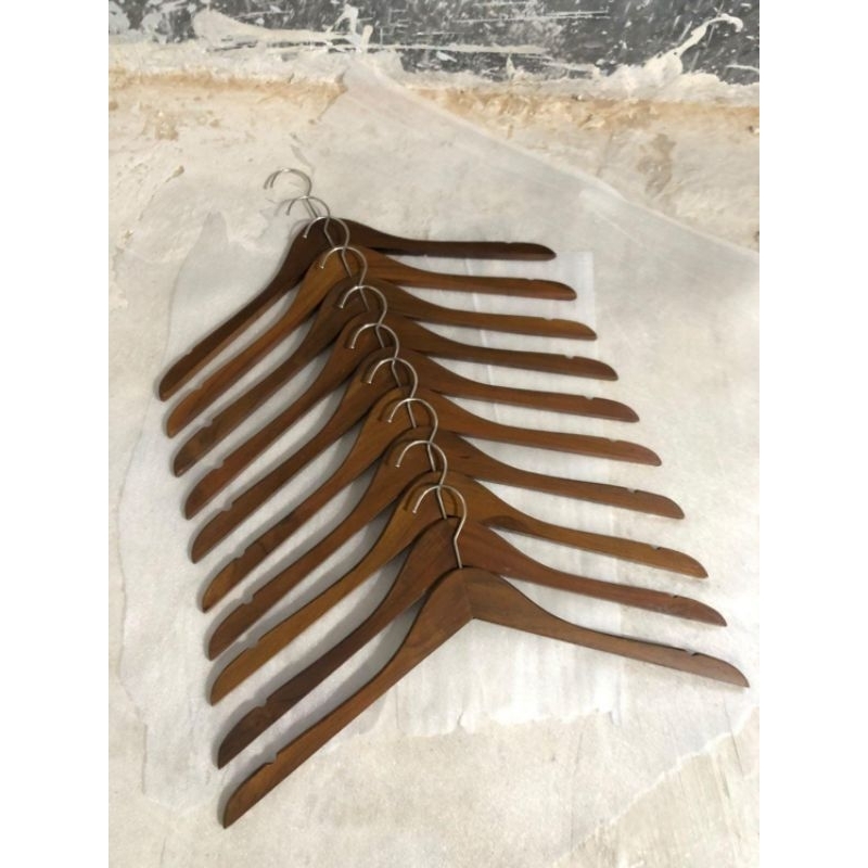 Hanger kayu jati grosir