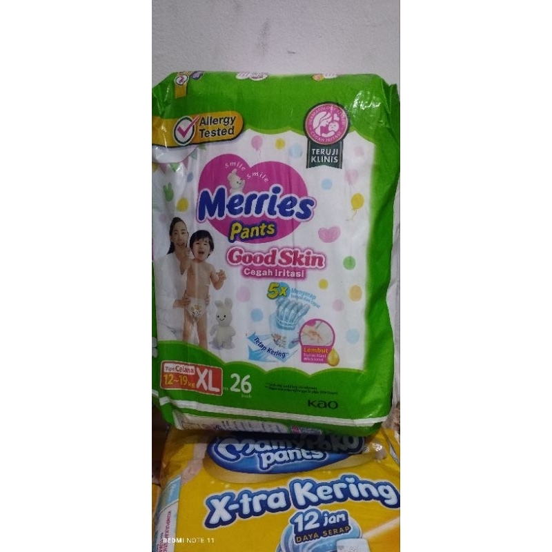 MERRIES POPOK CELANA XL26