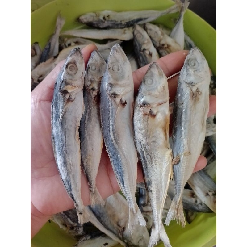 

IKAN ASIN LAYANG/KLOTOK 250GRAM/SEDANG