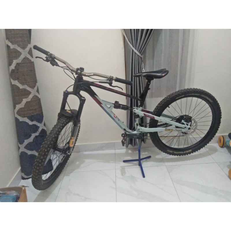 Frame polygon siskiu D7