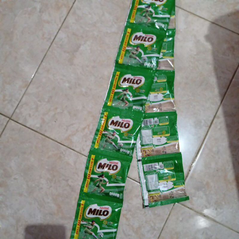 

Milo Renteng 22gr isi 10pcs+1pcs