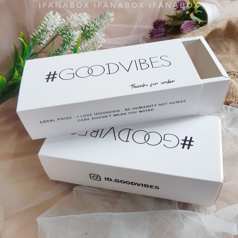 

BOX uk 20x8x5.5 cm SLIDING BOX PUTIH IVORY(MINIMAL ORDER 20PCS)