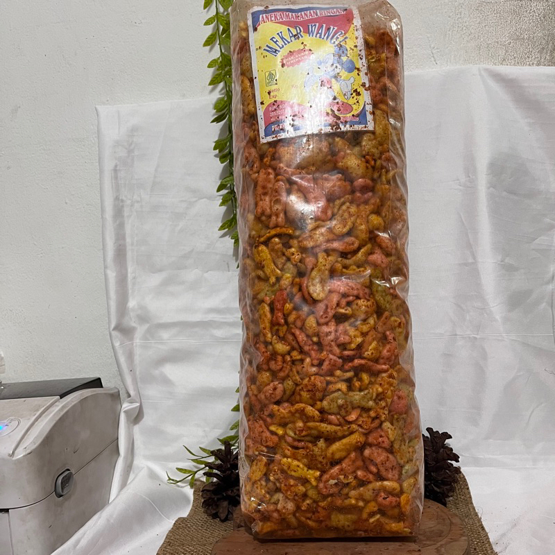 

RK 250gr KRUPUK IKAN WARNA PEDAS ALMA.SNACK