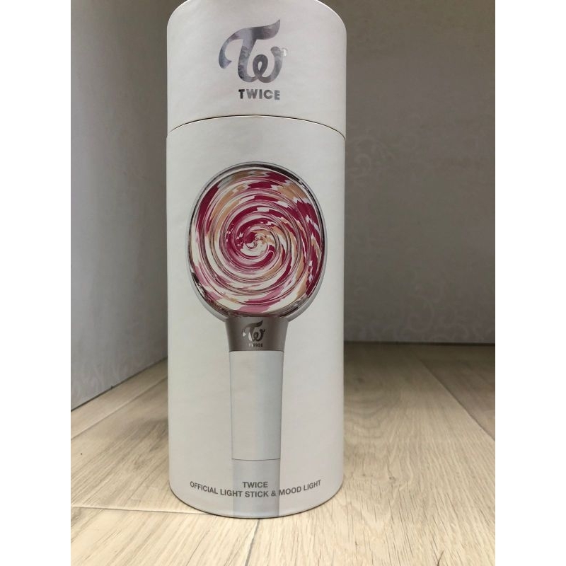 TWICE OFFICIAL LIGHTSTICK VER 1 (PRELOVED)