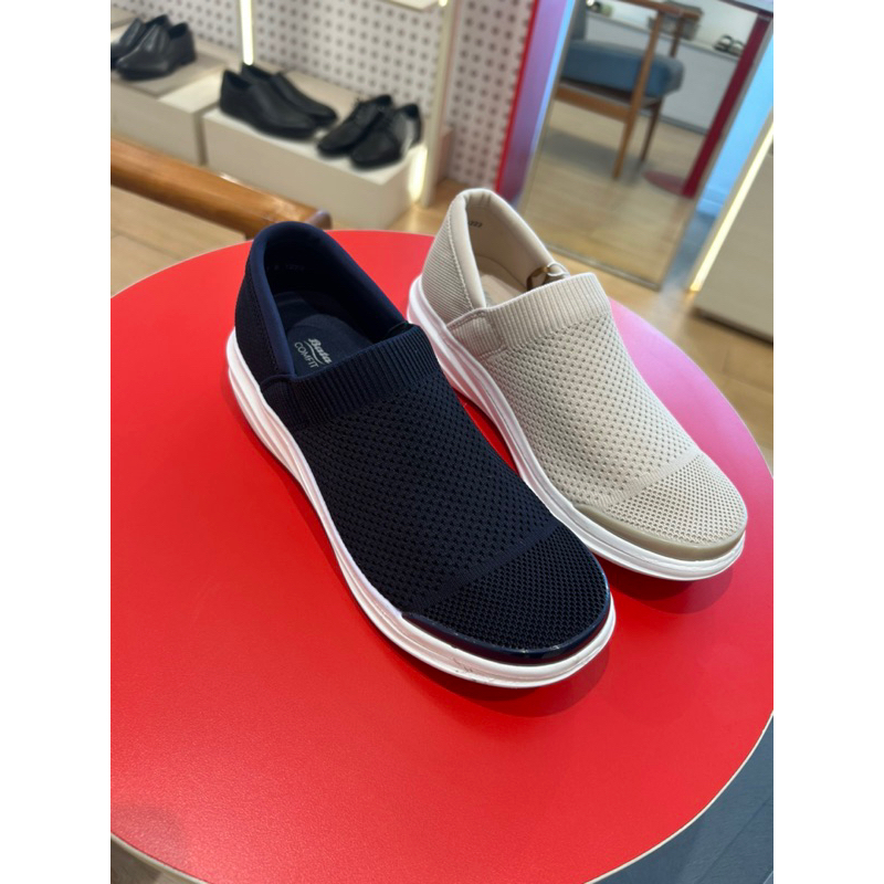 Bata Comfit sepatu slip on wanita /Sneakers wanita bahan kanvas