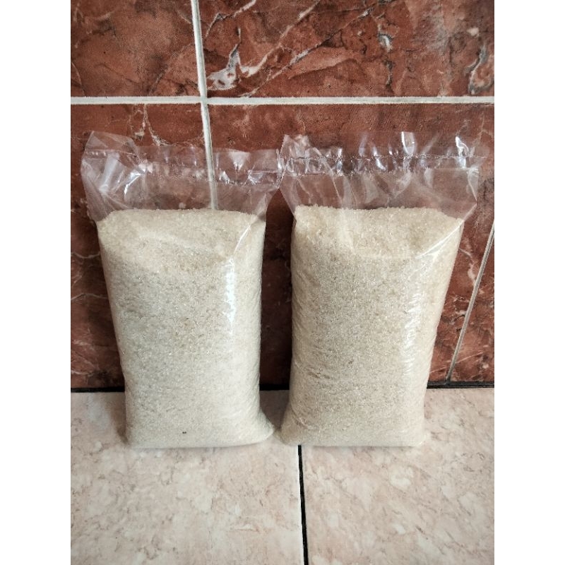 

Gula pasir (1 kg)