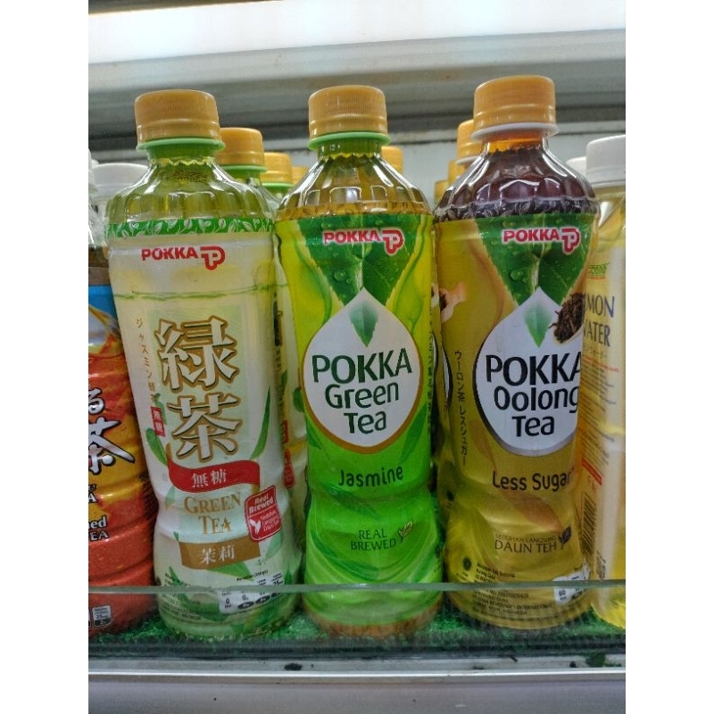 

pokka minunan teh hijau botol plastik 450ml