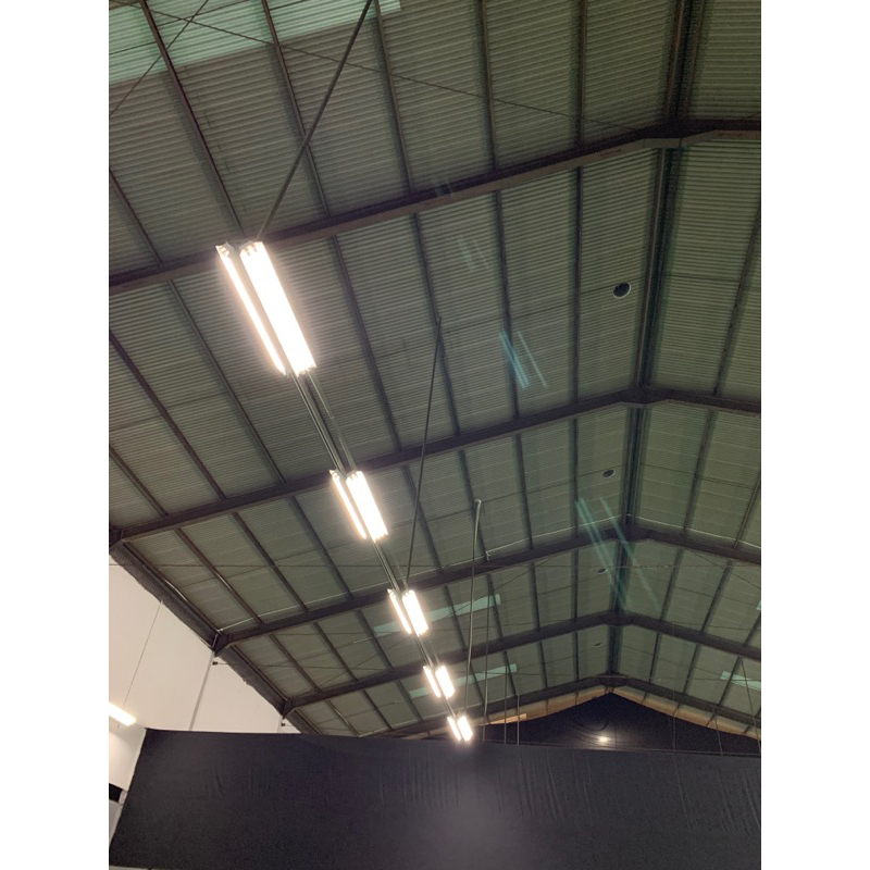 KAP RUMAH ARMATUR ARMATURE HOUSING LAMPU TKO 2x36 ISI 2 DUA LAMPU 16W LED LAPANGAN BADMINTON BULU TA