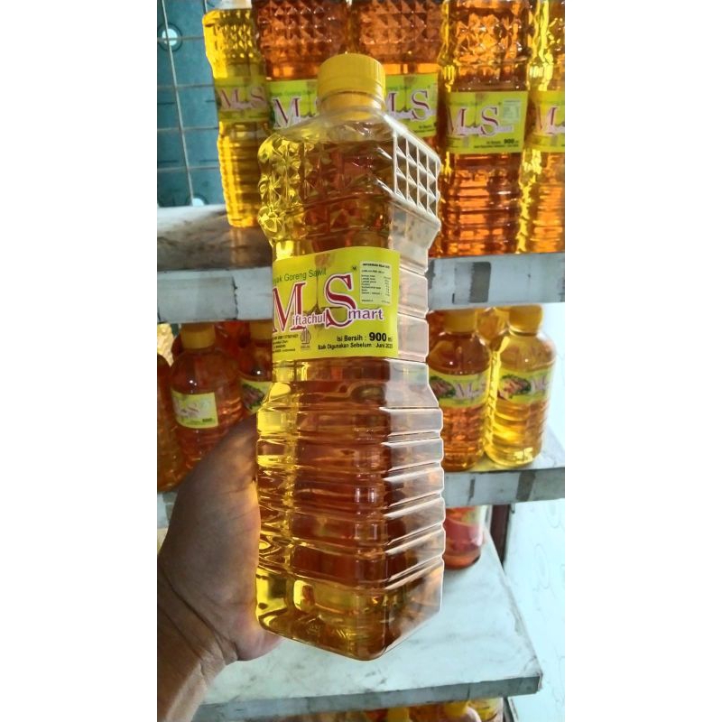 

Minyak goreng 900ml