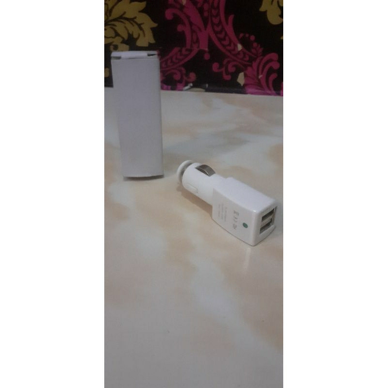 charger mobil 2 usb fast charging