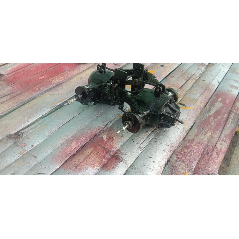 gardan miniatur truk hino secale1/12