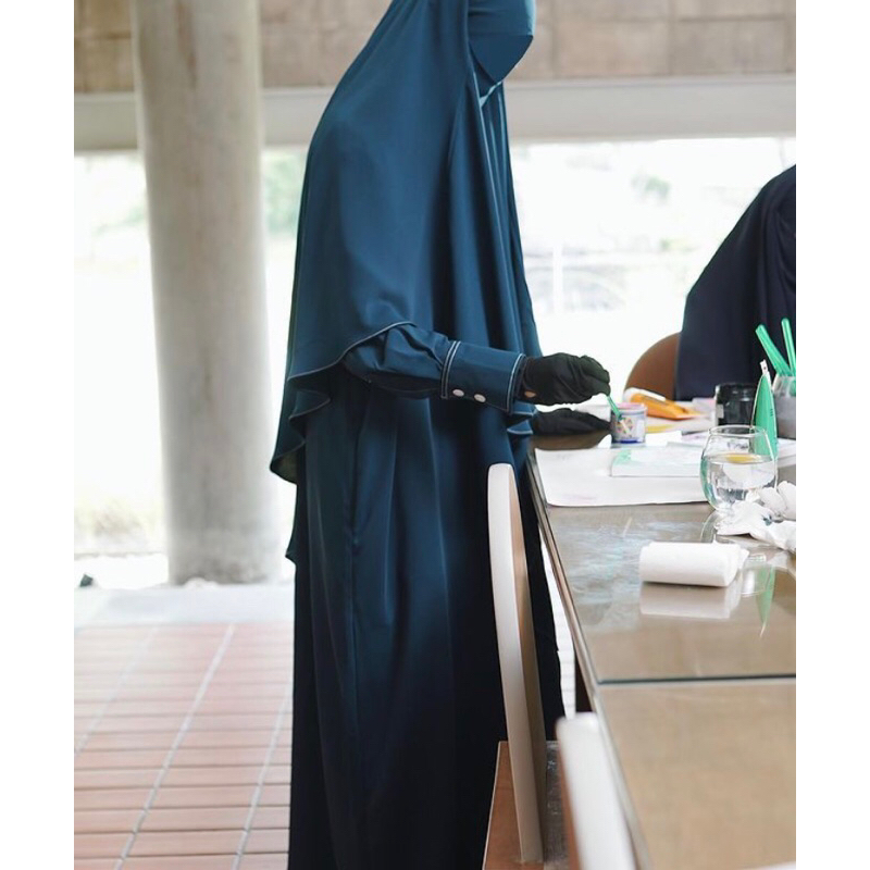 Elmadina abaya Dark teal size XS New