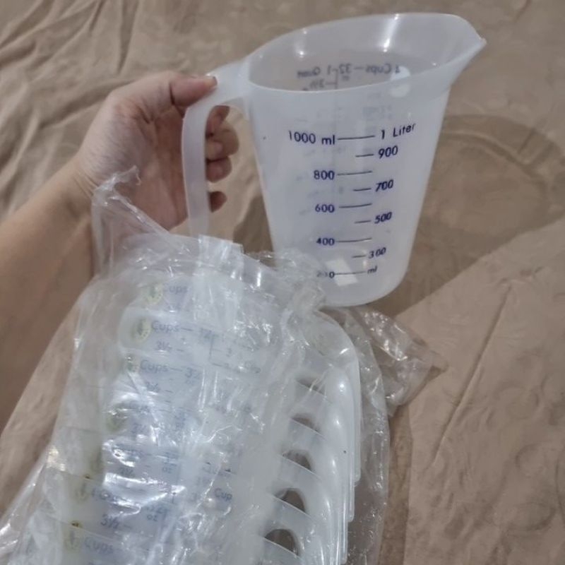 

gelas ukur owl 1000ml
