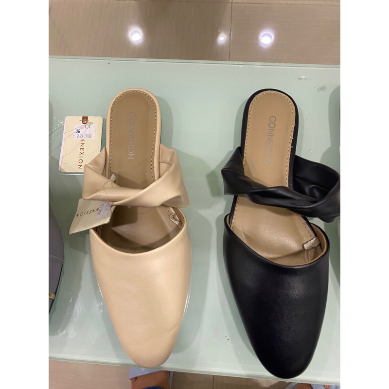 Sandal CONNEXION diskon besar besaran