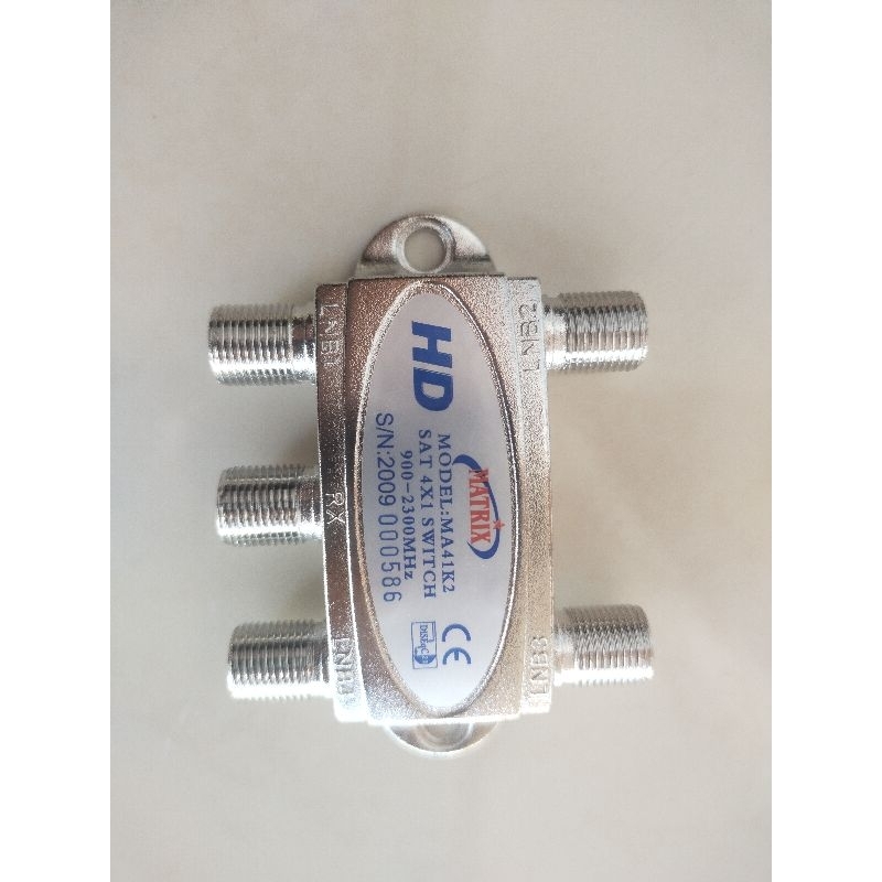 Diseq Switch 4x1 Matrix (4 LNB/Satelit ke 1 Receiver)