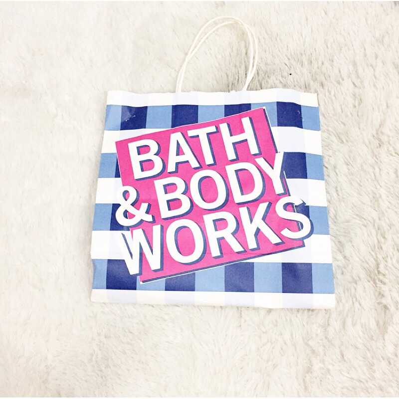 

Bath and Body Works BBW Original Paperbag Tas Kantong Belanja Branded Medium Shopping Bag