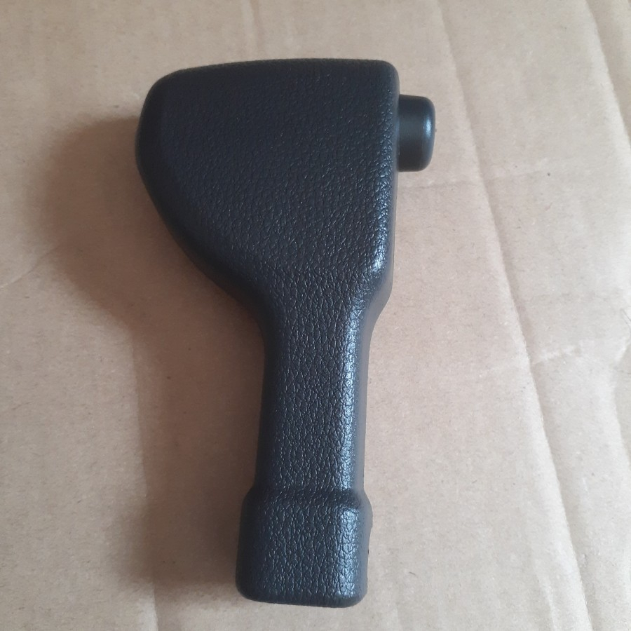 Handle Pegangan Rem Tangan Mobil Calya Sigra Original