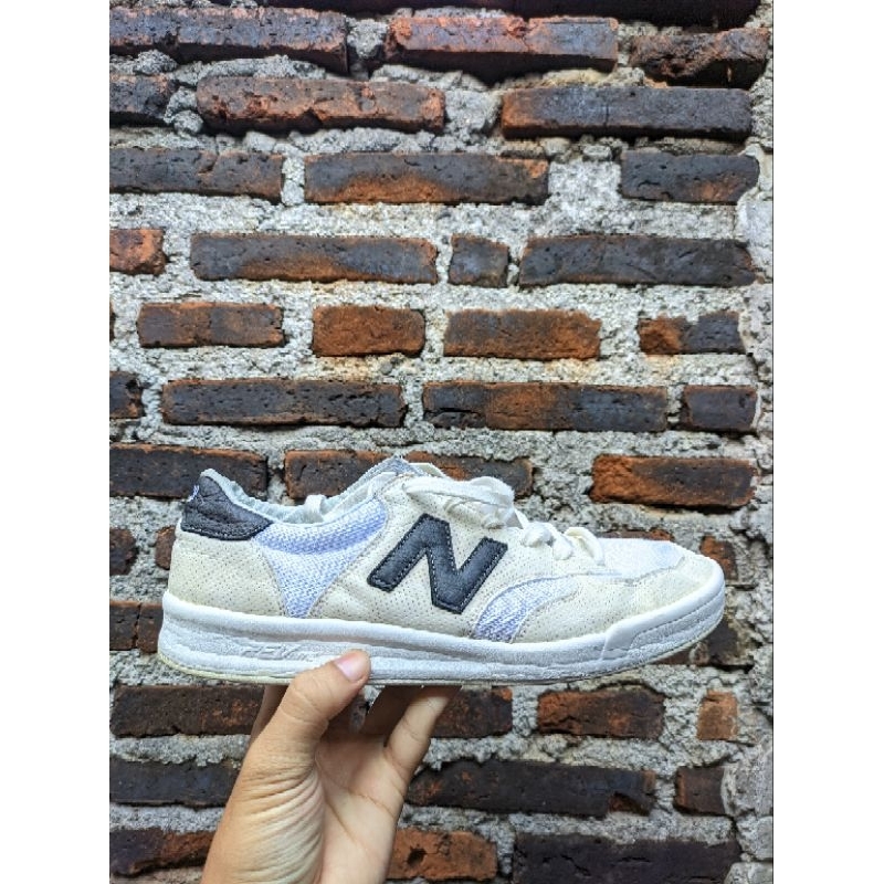 New Balance ct300