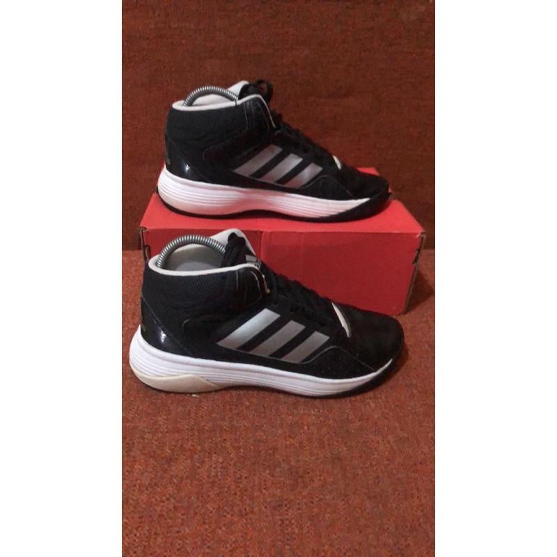 Adidas cloudfoam ilation / Size 40
