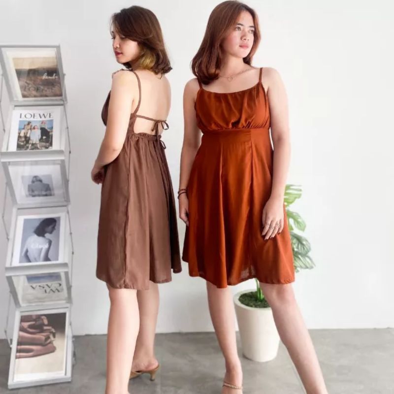 Dress sexy malam tali belakang rok tarik