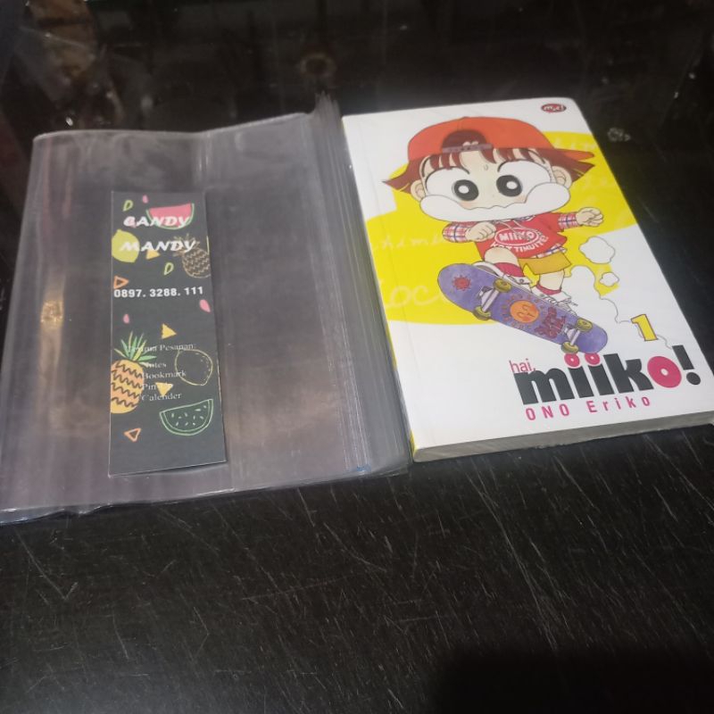 

Sampul Mika Komik Hai Miiko Edisi Bookpaper (PO Preorder 15 Hari) 10 lembar