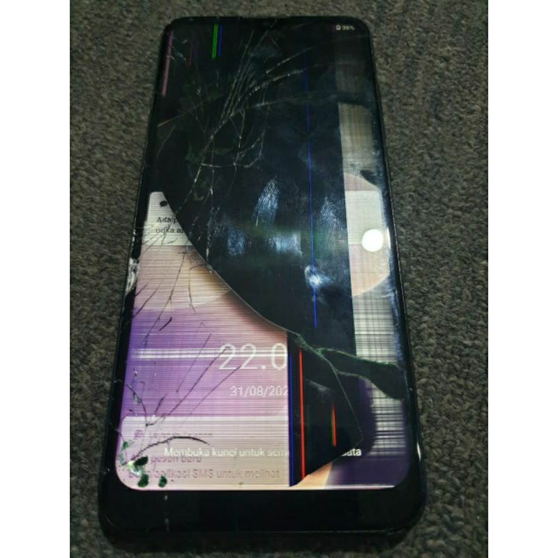 Wiko view 3 4G Ram 3/32Gb 6,26inch Mesin Normal segel minus lcd pecah