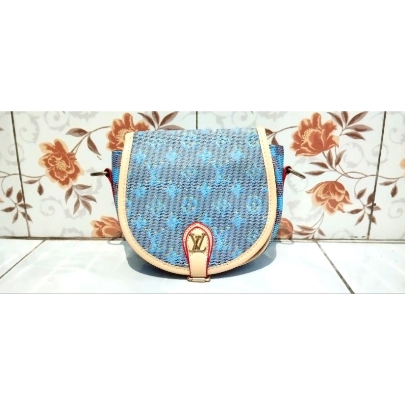 Tas selempang oval wanita murah import fashion