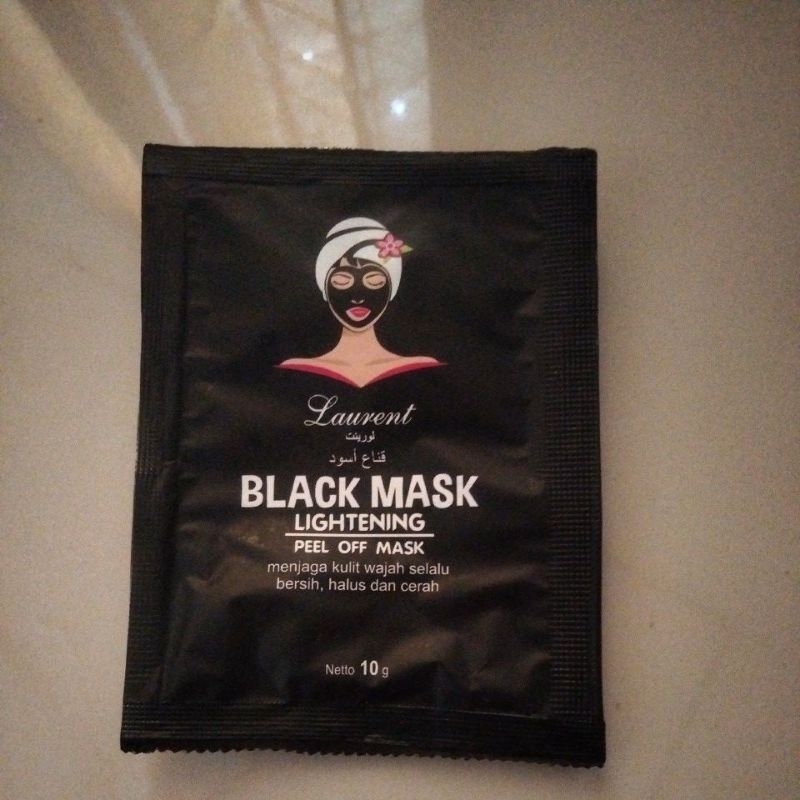 masker Vienna peel off black mask lightening