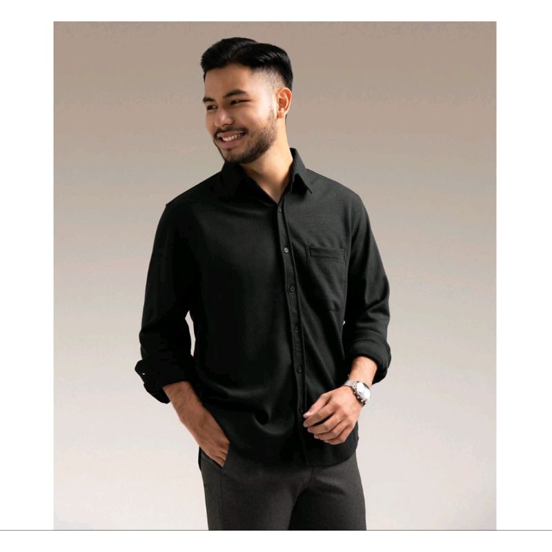 Kemeja Polos Pria Slimfit Panjang / Kemeja Pria Basic Polos Panjang Hitam / Kemeja Pria H&M Cassual 