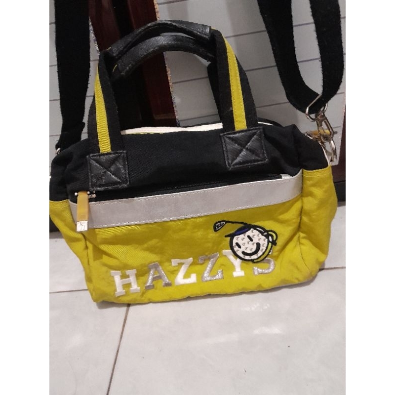 Tas selempang branded HAZZYS original lengkap tag monza bag preloved