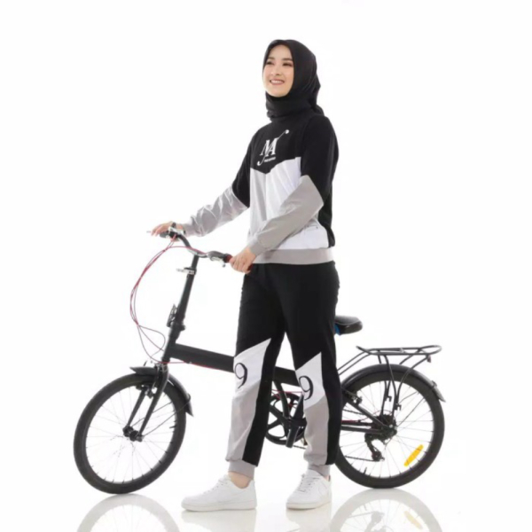Dijual Setelan Wanita Olahraga Hijab Sepeda Gowes Jaket  Training set Limited