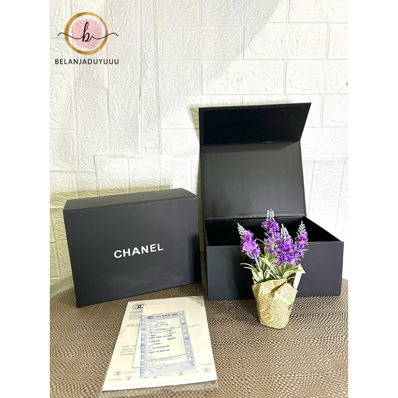 

Box Chanel Magnet Box Pembungkus Kado Branded