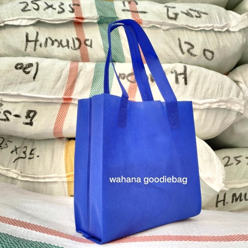 

Tas Goodiebag Spunbond 20x25 Mini Small isi12tas