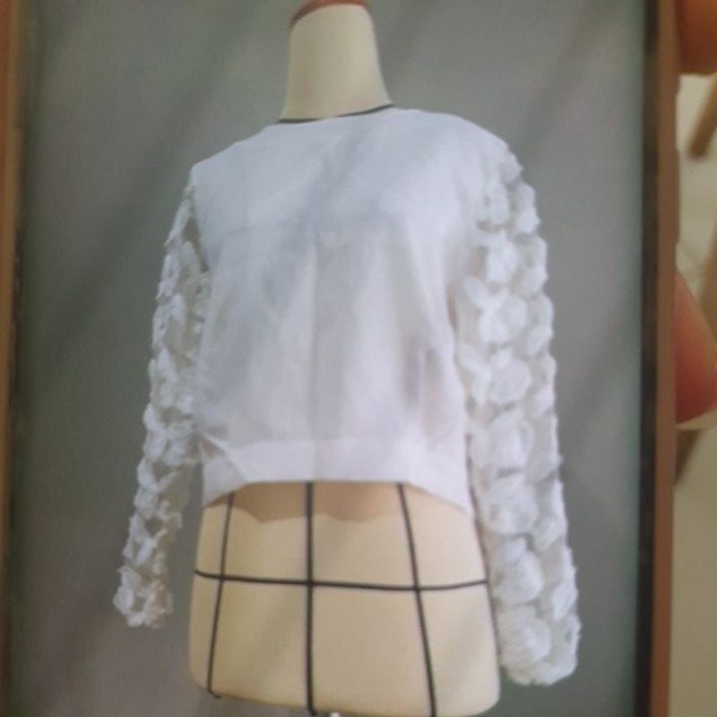 white mesh top