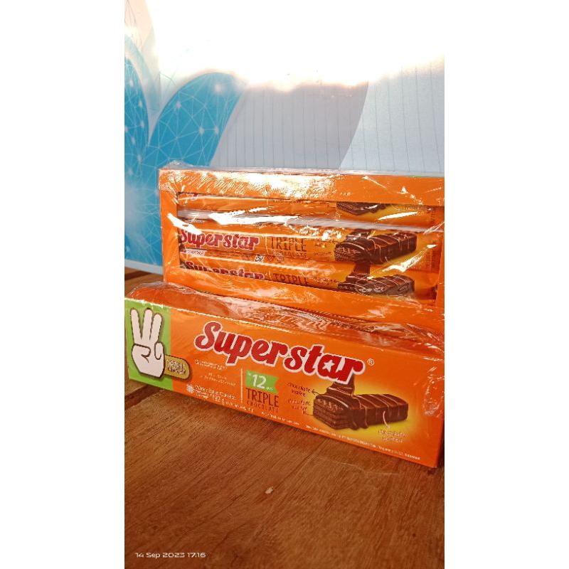 

Superstar
