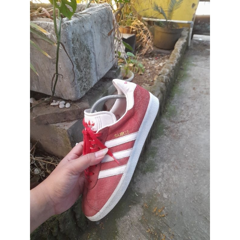 borongan adidas