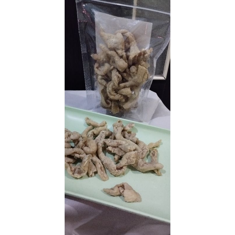 

Kripik usus crispy/kripik usus/kripik usus ayam