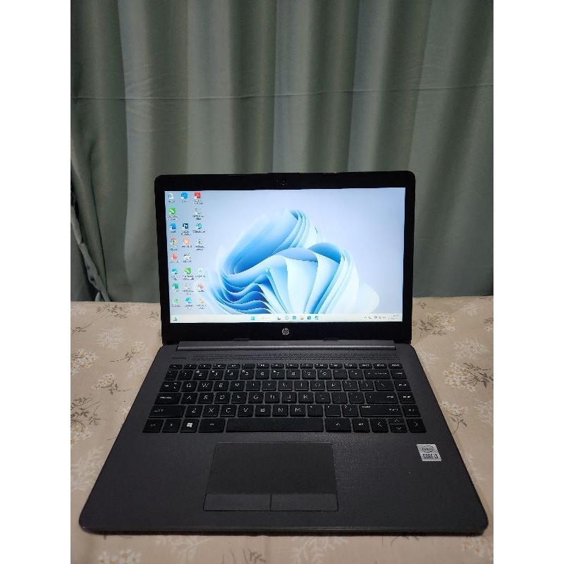 LAPTOP NOTEBOOK PC HP 240 G7 INTEL CORE i3-1005G1 RAM 4GB - 500GB SSD BEKAS MULUS NO MINUS