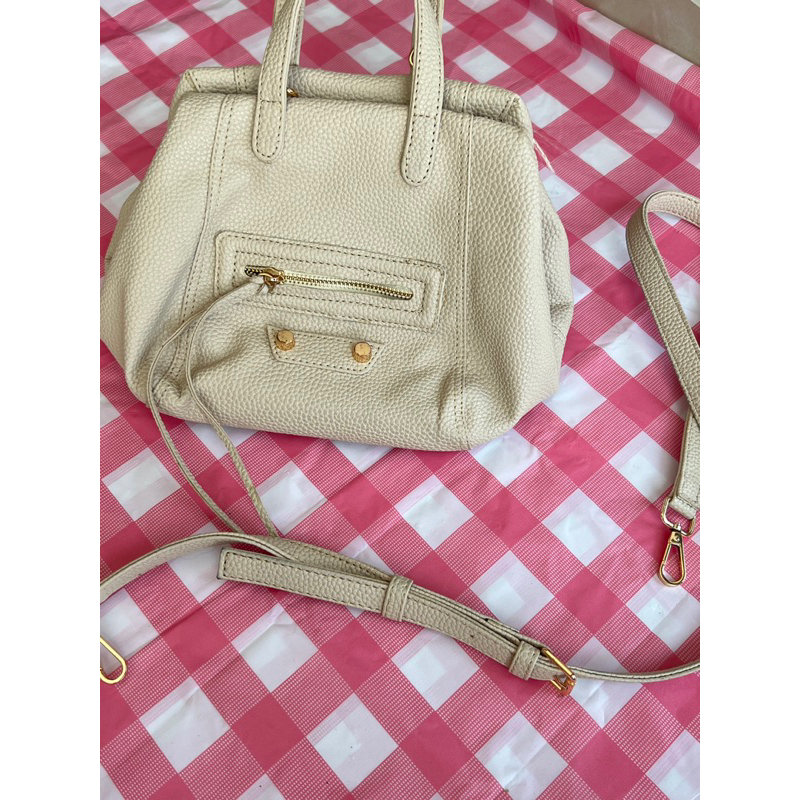 tas Kian id