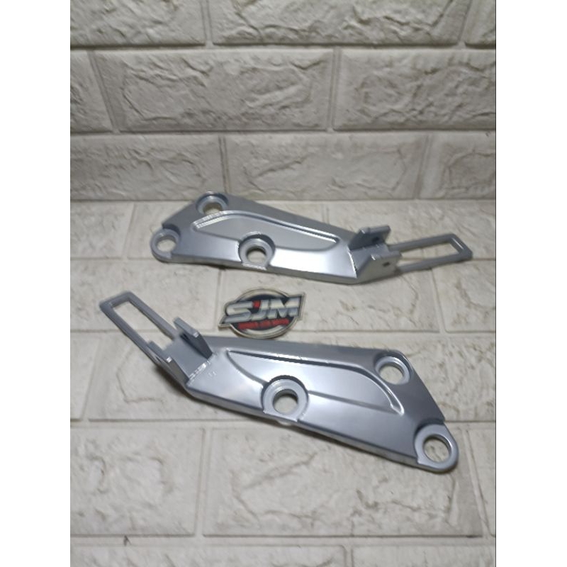 dudukan footstep belakang pijakan kaki belakang supra x lama supra fit lama SET