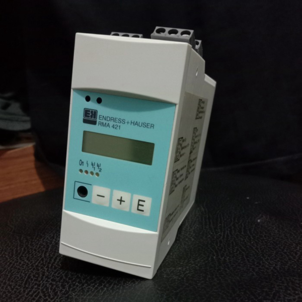 

Process Transmitter ENDRESHAUSER RMA421-A11A3A Diskon