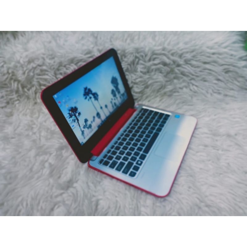 Notebook HP Pavillion 11X360 Ram 4gb HDD 500gb intel Celeron Di obralll murah meriah