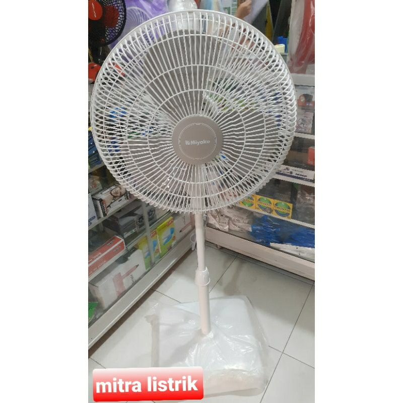 Kipas angin miyako 16inci KAS 1607 K PL