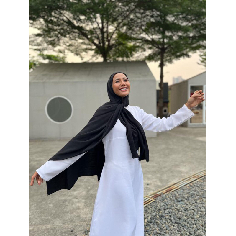 Kerudung pasmina (Airflow/ crinkle) - Charcoal