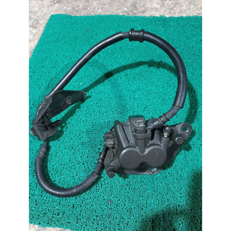 kaliper depan original copotan R25/Mt25