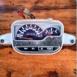 Spidometer yamaha fiz R original lepasan motor